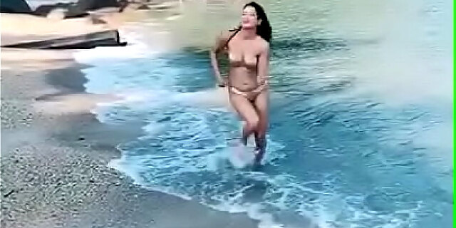 bikini,indian